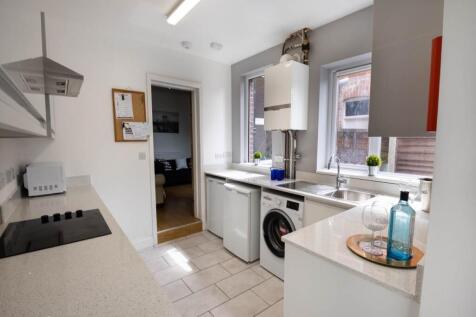 41_St_Martins_Road_C