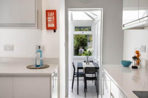 41_St_Martins_Road_C