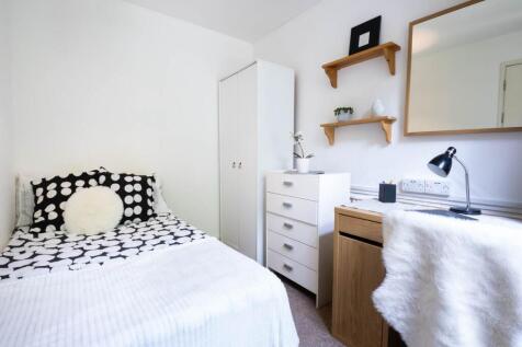 12_Nursery_Walk_Cant