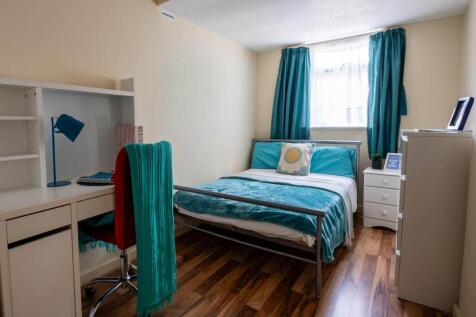 13RMC-Student-Accomm