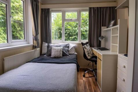 13RMC-Student-Accomm