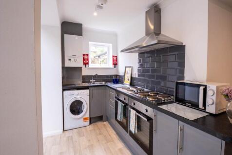 16Queensavenue_stude