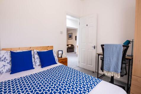 16Queensavenue_stude