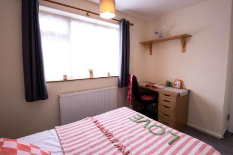 16Queensavenue_stude