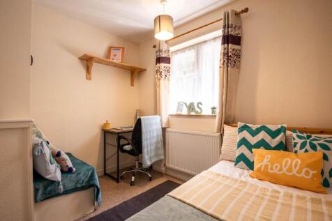 16Queensavenue_stude