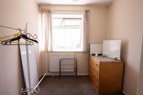 5Meadway_studentacco