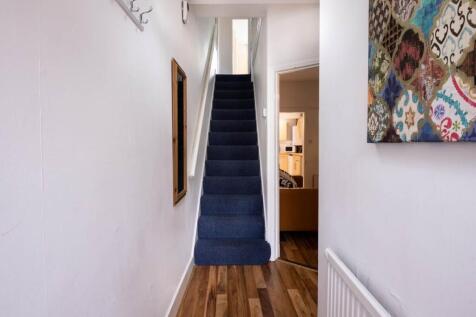 40_St_Martins_Road_C