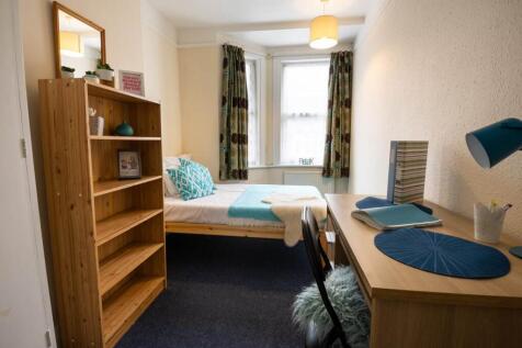 40_St_Martins_Road_C