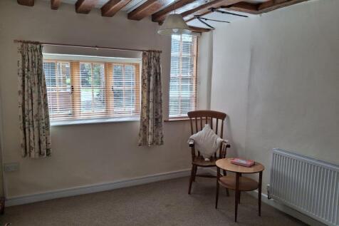 Sitting Room - To rear.jpg