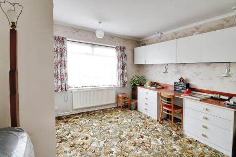 64e969fb-img_4477...