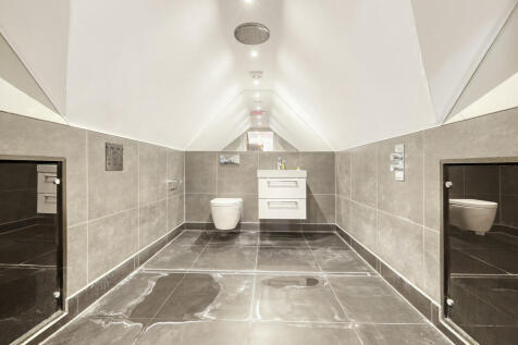 bed 3 ensuite