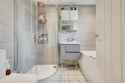 d2c8bdbc-4S6A3696...