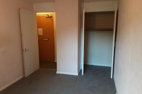 Bedroom to hallway