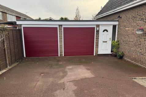 Photo 11-11-2025,...