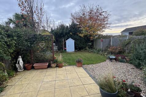 Photo 11-11-2025,...