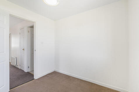 8 Glenisla Court,...