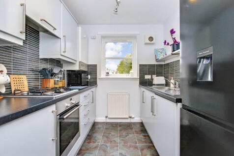 05 Kitchen