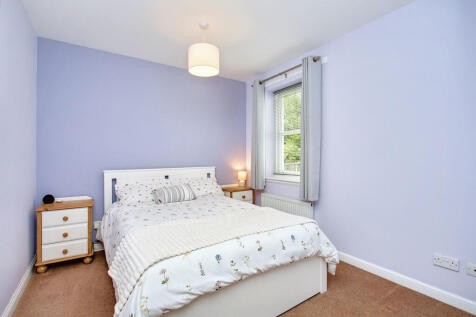 06 Bed 1