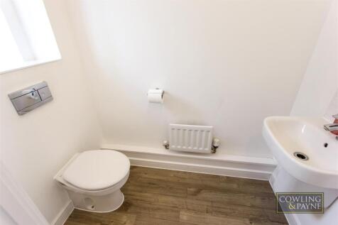 Ground Floor Cloak Room