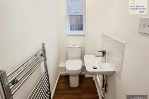 Ground Floor Cloakroom