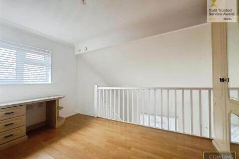 Galleried Bedroom