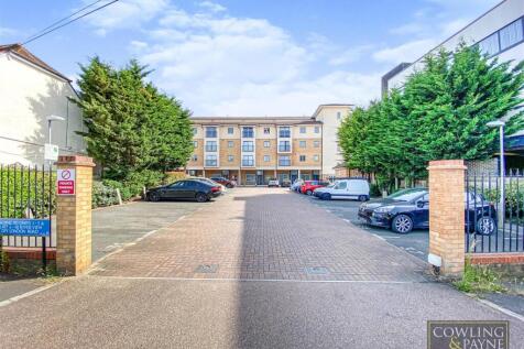 Front Exterior &amp; Car Park