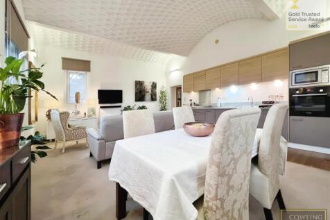 Dining/Living Room/Kitchen Area