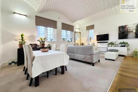 Dining/Living Room/Kitchen Area