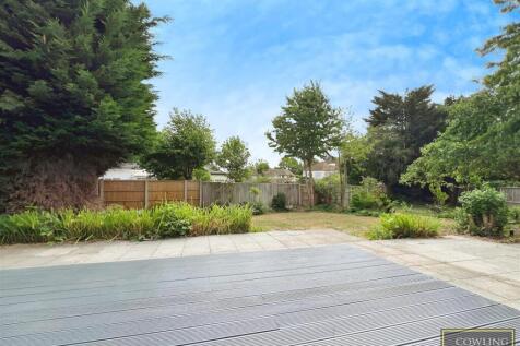 Patio/Decking Rear Garden