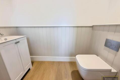 Ground Floor Wc