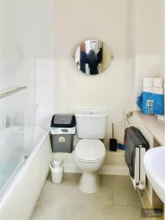 1ff5d1a9-on-01ca4755-04c4-4f8e-9b1e-243d6f1f6550.j