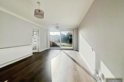 Living Room / Dining Room