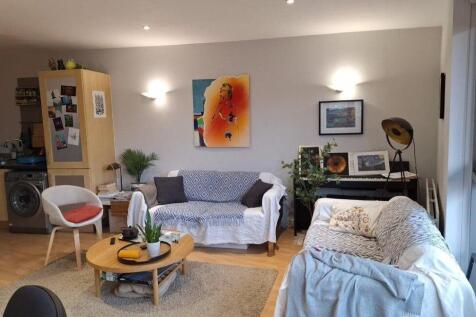 WESTGATE LIVING