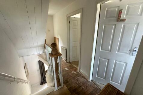 cottage 8.jpg