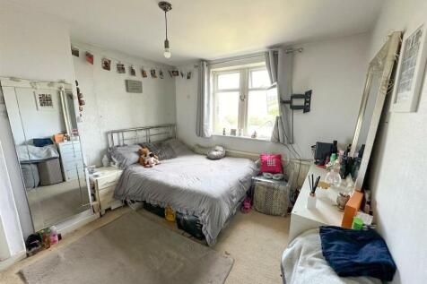 cottage 10.jpg