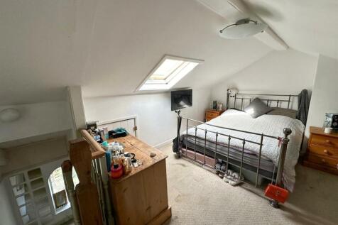 cottage 13.jpg