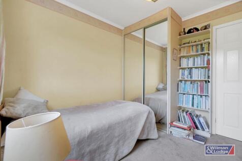 Four Bed Detached House in Glusburn15.jpeg
