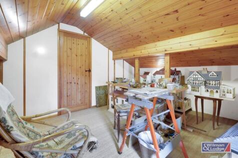 Four Bed Detached House in Glusburn20.jpeg