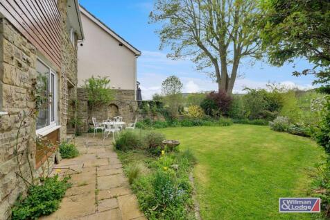 Four Bed Detached House in Glusburn27.jpeg