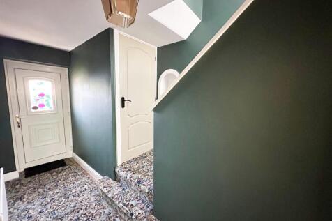 3 bed semi, Steeton