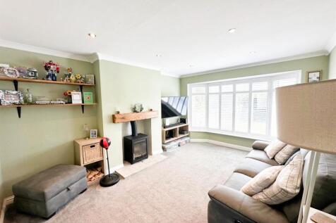 3 bed semi, Steeton