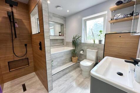 3 bed semi, Steeton