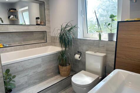 3 bed semi, Steeton