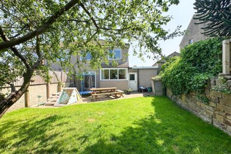 3 bed semi, Steeton