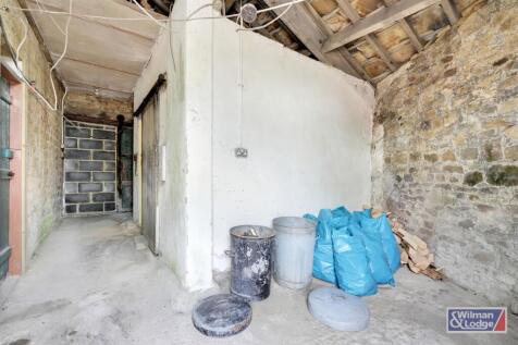 Five Bed Barn Conversion for sale in Cowling (43).