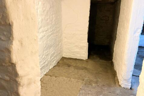 USEFUL CELLAR
