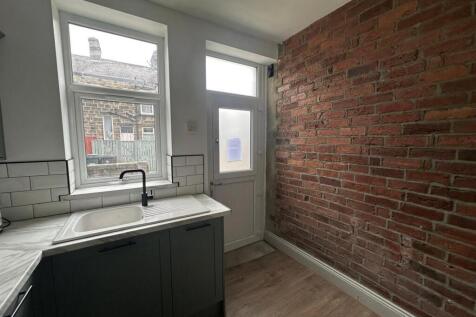 10 queen street 3.jpg