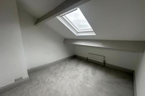10 queen street 1.jpg