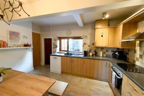 3 bed terrace, Steeton