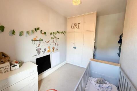 3 bed terrace, Steeton